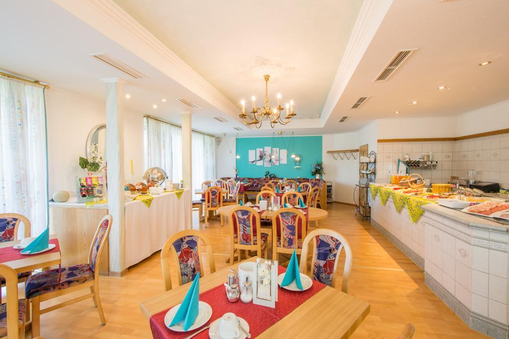Hotel St. Martin Marktoberdorf Eksteriør billede