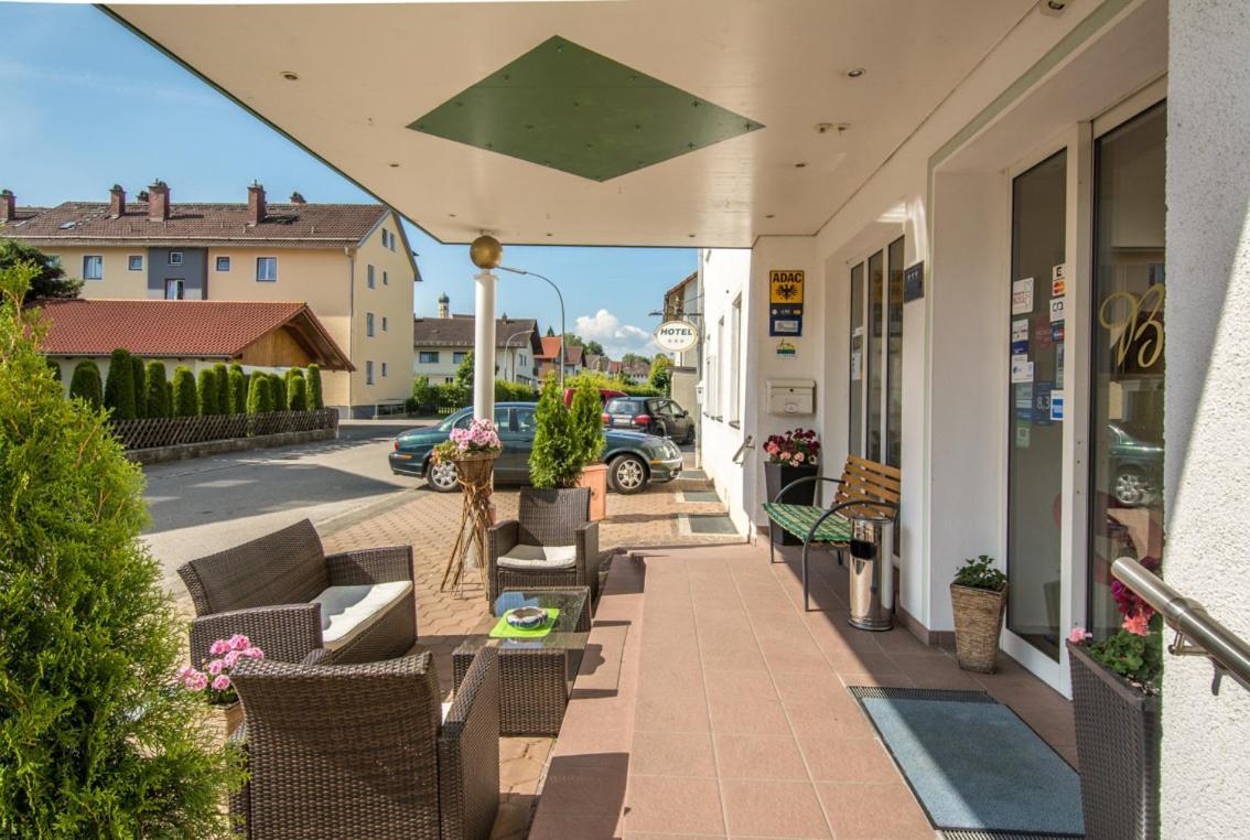 Hotel St. Martin Marktoberdorf Eksteriør billede